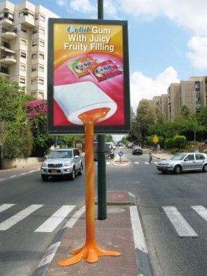 Street marketing mupi Orbit juicy