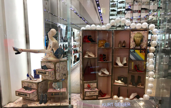 Visual merchandising Displays Adhesivos para suelo