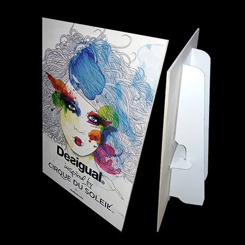 DISPLAY MADERA CON TINTA BLANCA